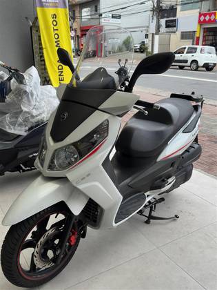 DAFRA CITYCOM S 300i 